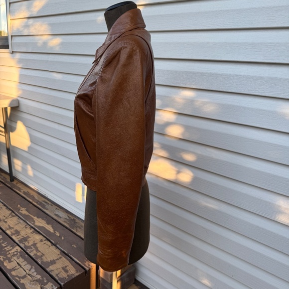Vintage 70s Champs Elysée Fashions leather jacket (Made in Canada) - Picture 3 of 12